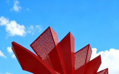 不銹鋼鳳凰雕塑：閃耀藝術光芒的靈動之美